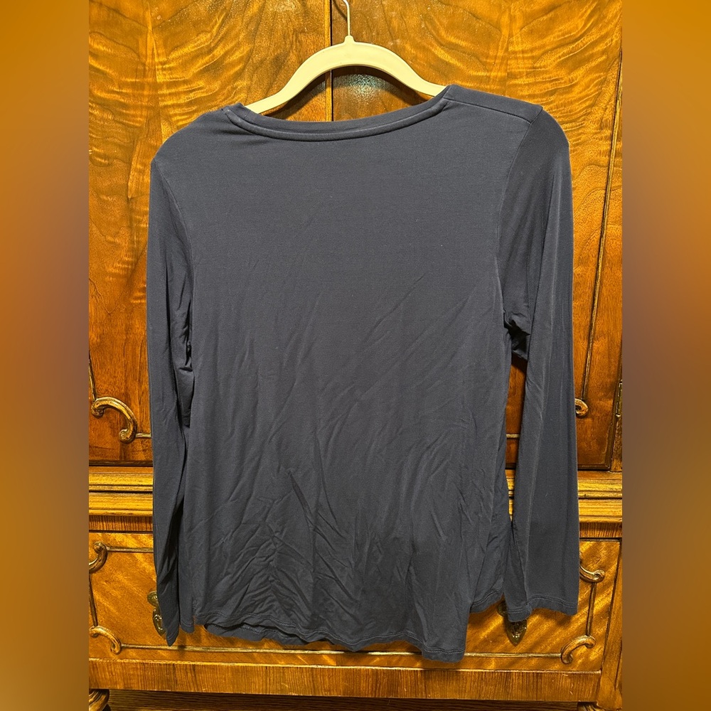 Kindred Bravely Nursing Women's Long Sleeve Navy Top - Picture 2 of 3